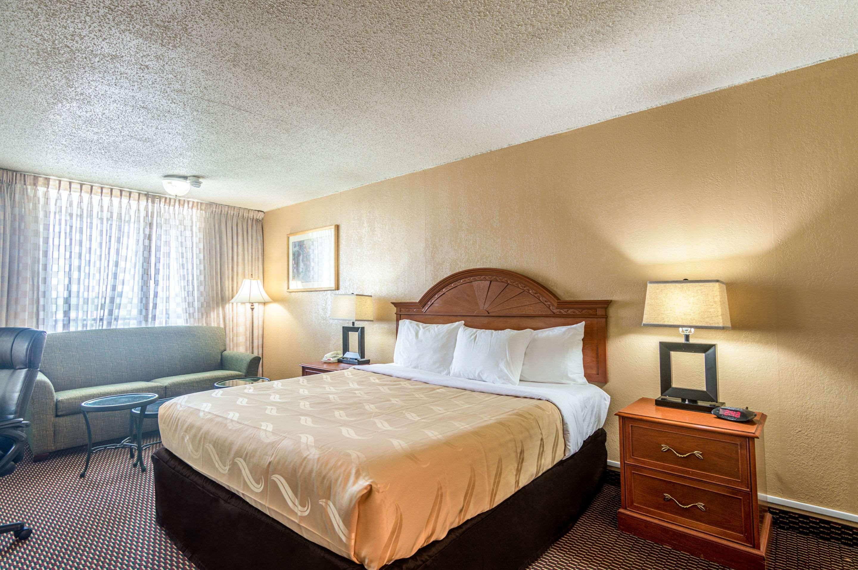 Quality Inn Shawnee I-40 Esterno foto