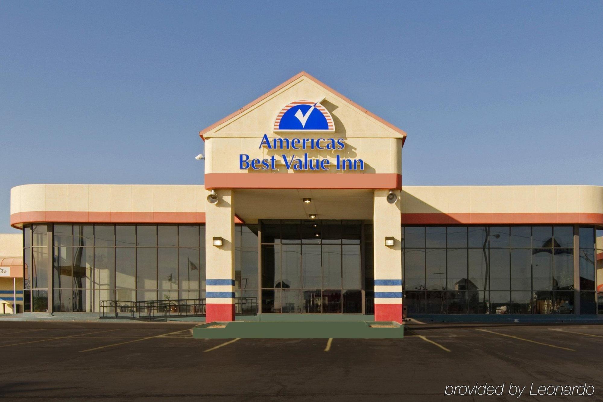 Quality Inn Shawnee I-40 Esterno foto