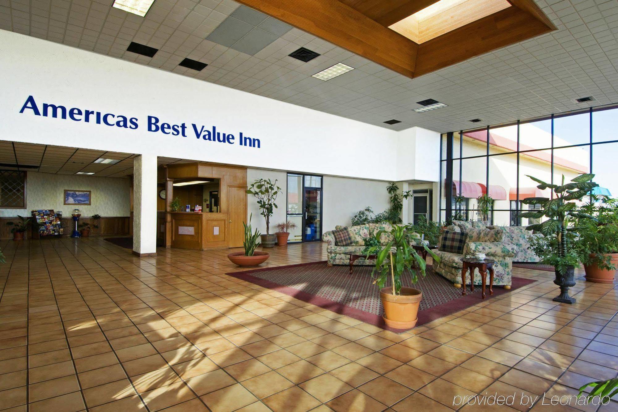 Quality Inn Shawnee I-40 Interno foto