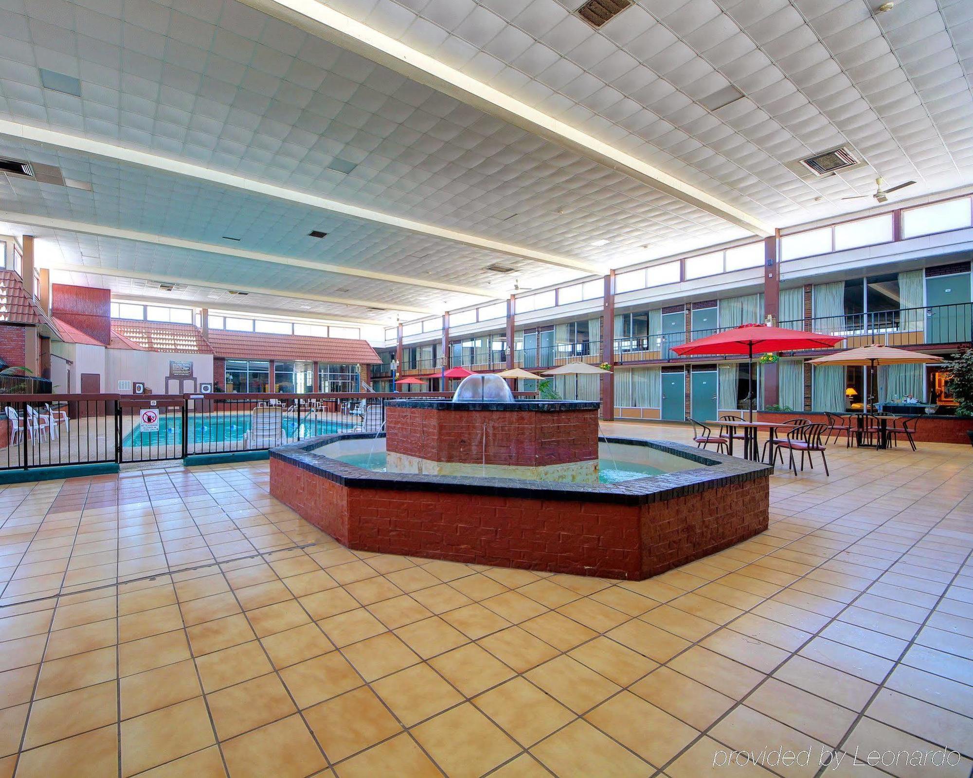 Quality Inn Shawnee I-40 Esterno foto