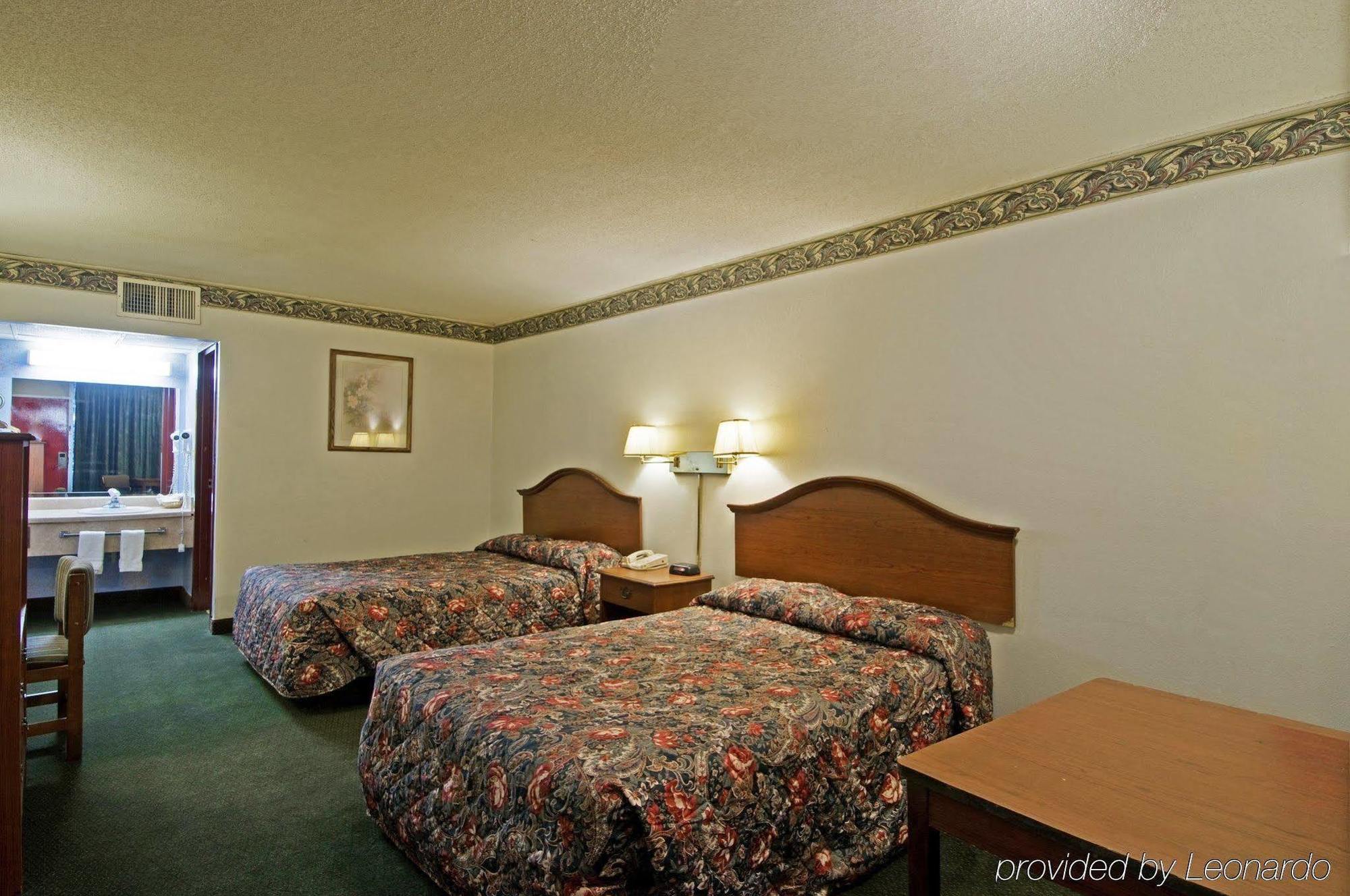 Quality Inn Shawnee I-40 Camera foto